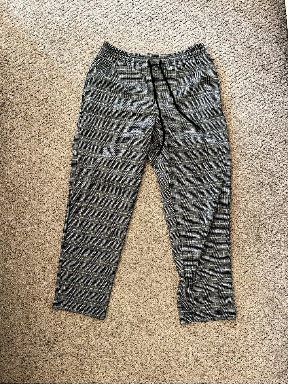 a new day Printed Jogger Pants in Gray Size Small Like New